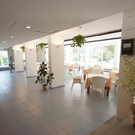 Elite Hotel apartamentowy 3*