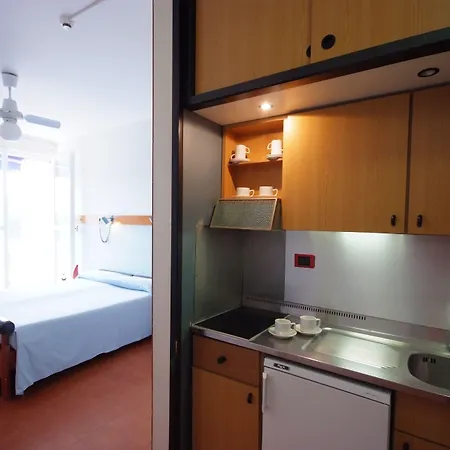 Elite מרינה די קמפו