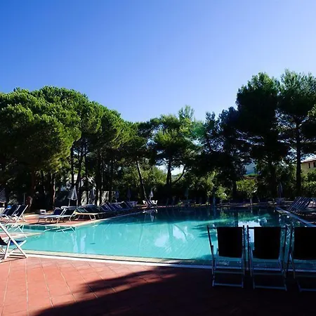 Elite Apartmanhotel 3*