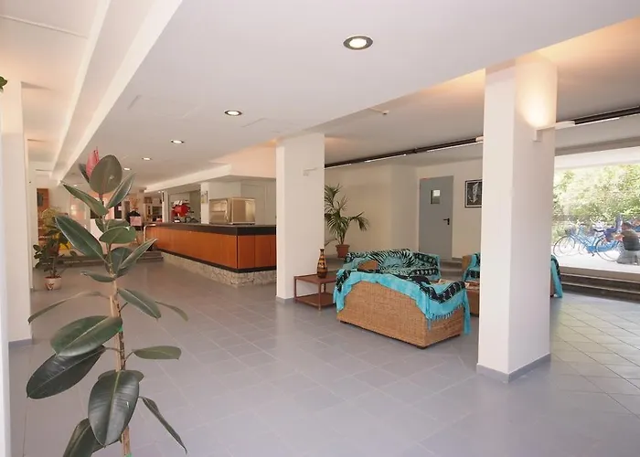 Elite מרינה די קמפו